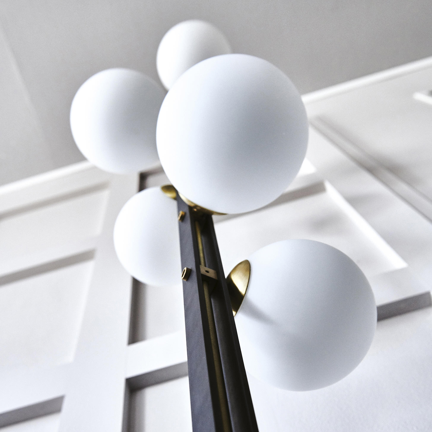 cattelan カッテラン Planeta 25万 フロス flos cattelan カッテラン Planeta 25万 フロス flos